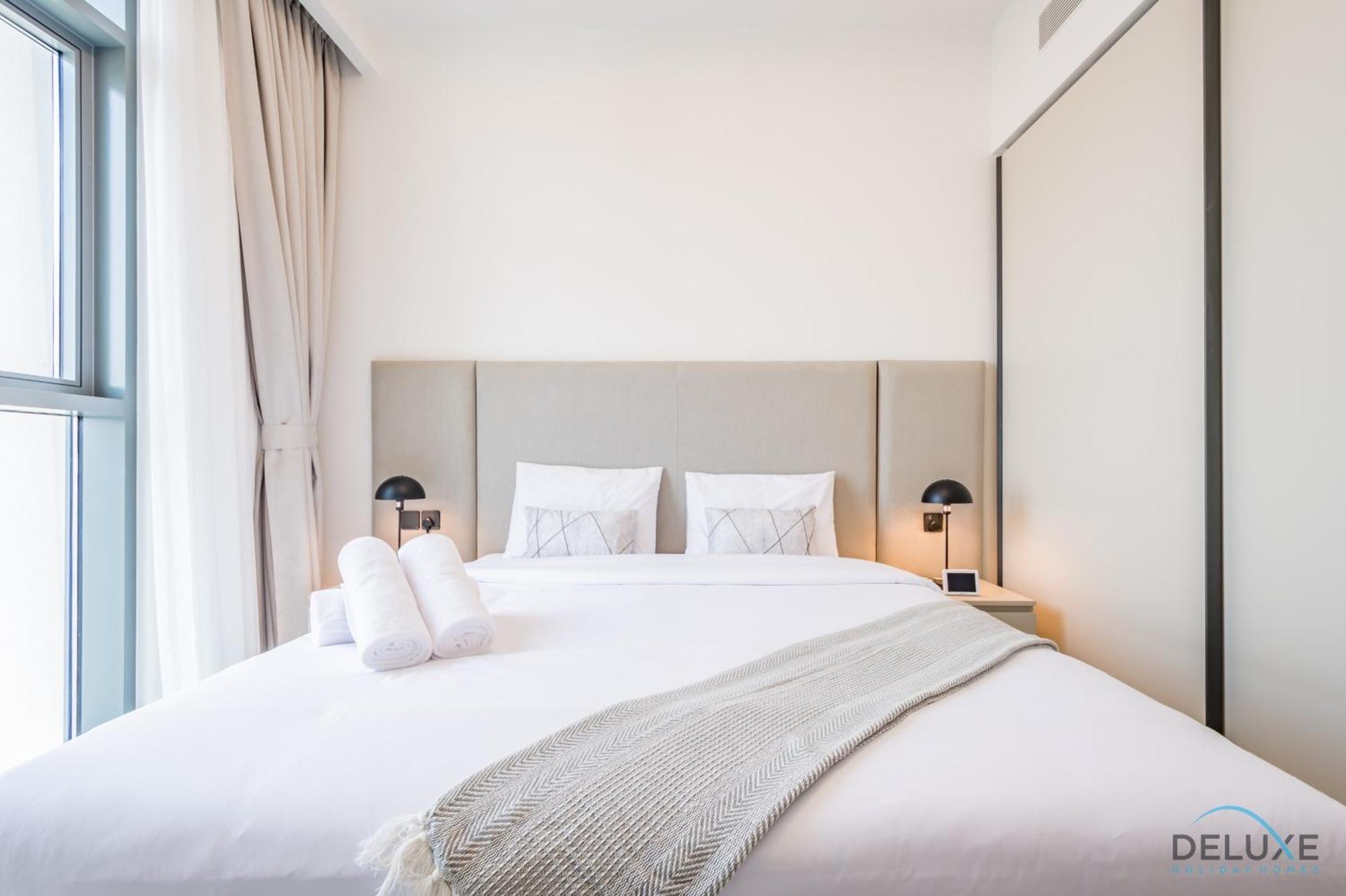 Charming 1br At Marina Vista Tower 2 Emaar Beachfront Marina By Deluxe Homes Dubai